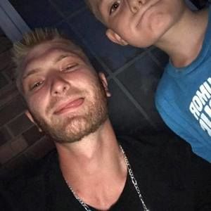 Meet your Posher, Zack